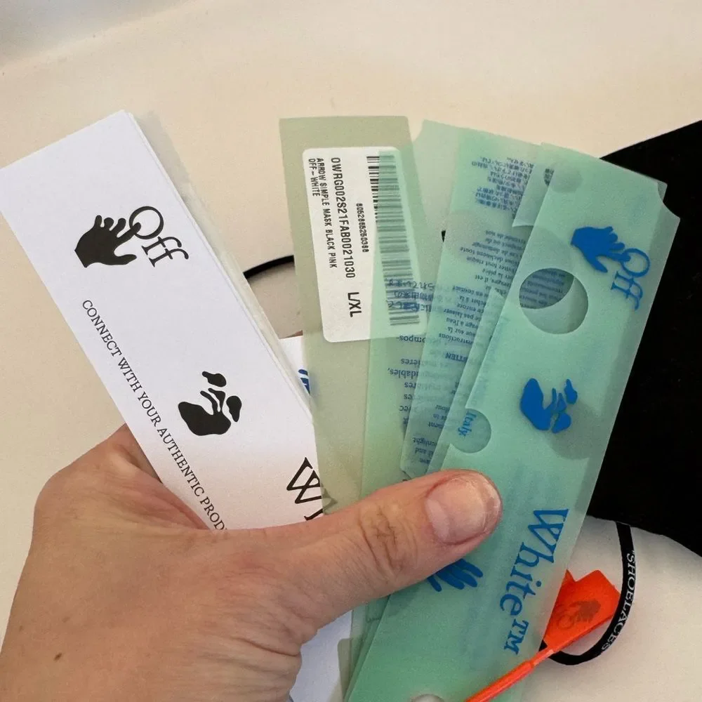 Off white L/XL Unisex Face Mask‎